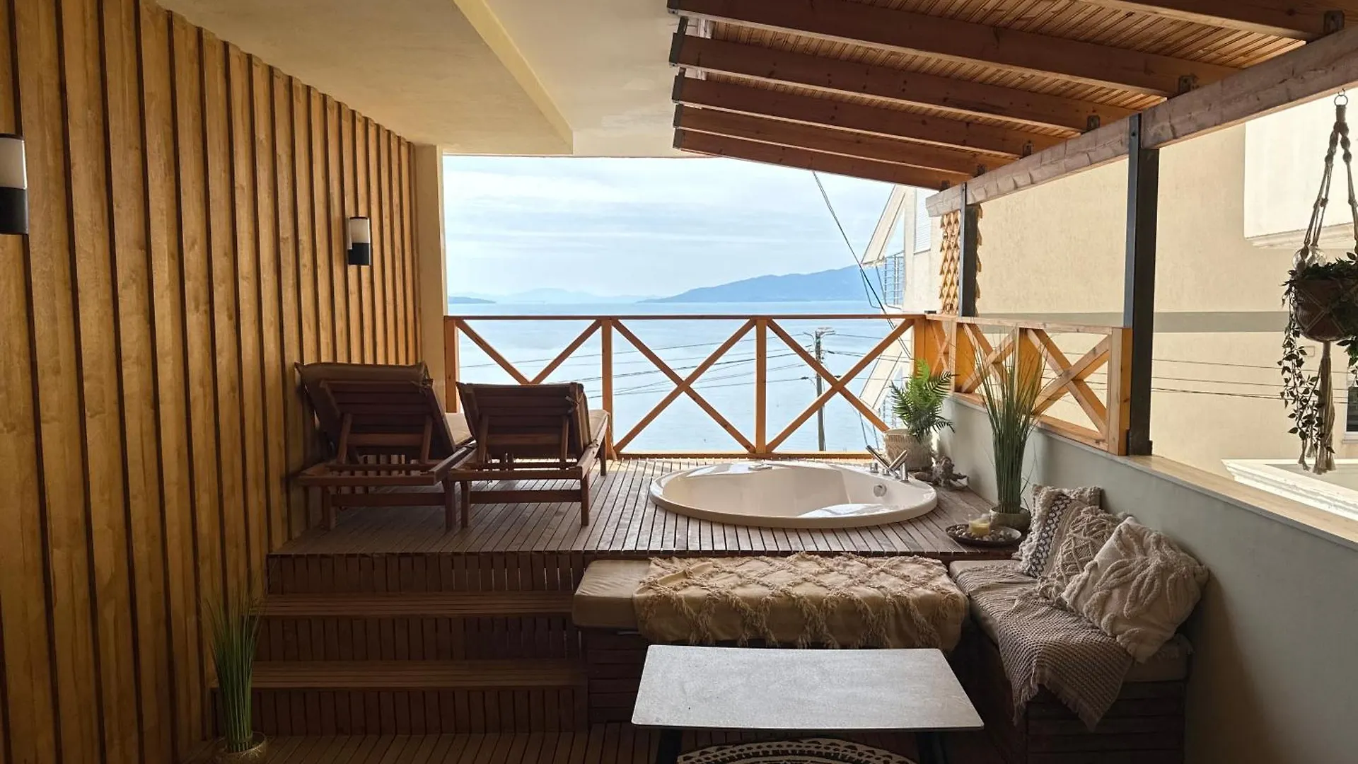 Janko Elite Apartment Sarande